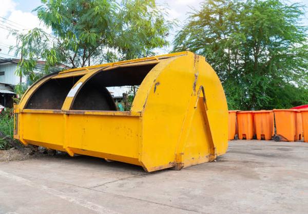 Why Choose Dumpster Rentals for Large-Scale Waste Disposal?