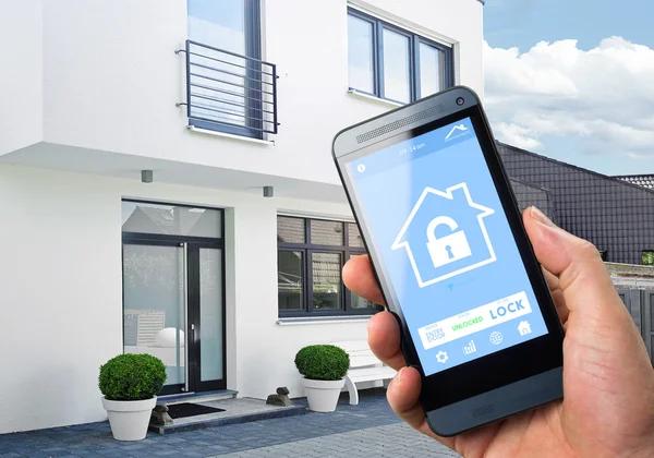 Wireless Home Security Systems: Pros and Cons