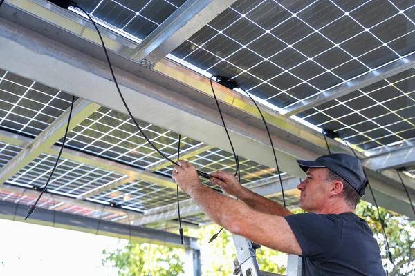 Upgrade Your Roof with Mansfield’s Top Roof Replacement Services