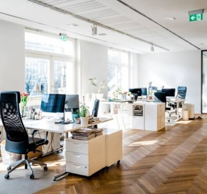 Top Trends in New Office Furniture for Modern Workspaces