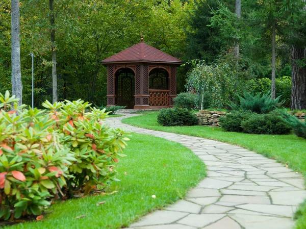 Full-Service Casselberry Landscaping & Garden Design