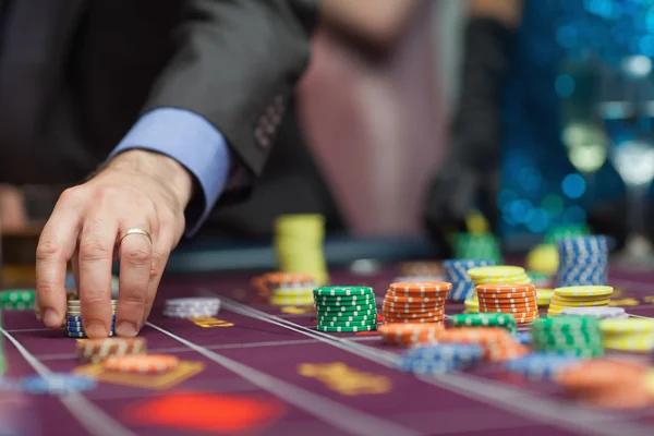 A closer look at casino rating bias