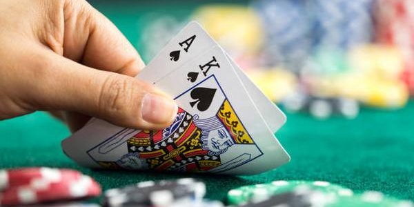Discover Poker Table Action through the best online casino Singapore for Players