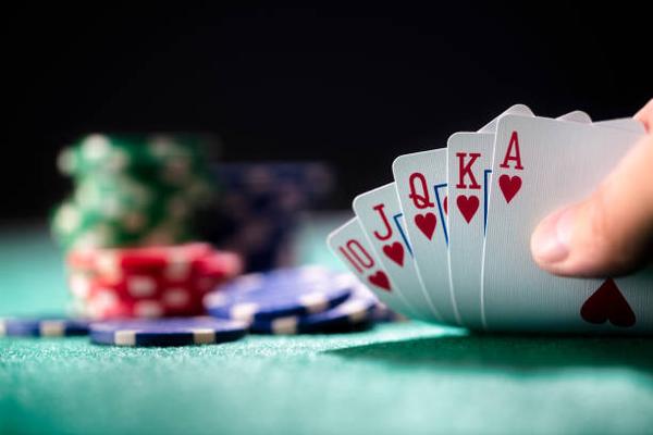 Understanding Digital Entertainment Trends Related to 토토사이트